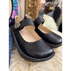 NWOB! Alegria Paloma Rose Mary Jane Embossed Leather Shoes Black EU 38/US 8-8.5